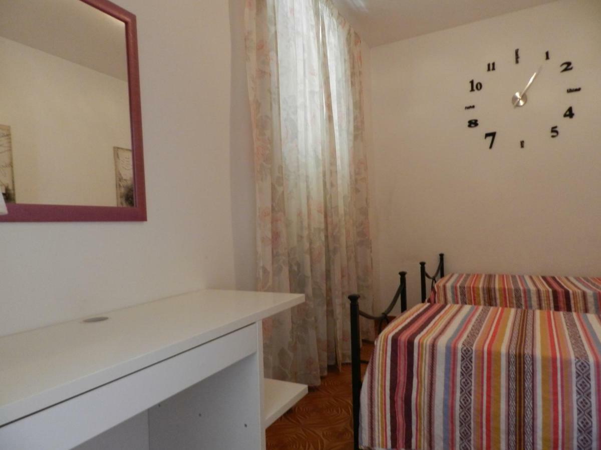Appartamento S. Valentino Terni Esterno foto